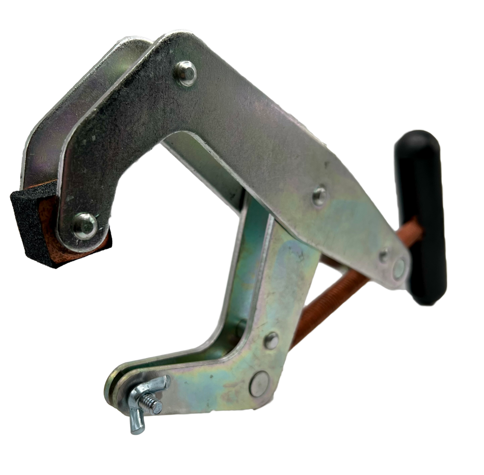 WC207. Tool for removing check valve compression disc on Ames and Watts backflow prevention assemblies